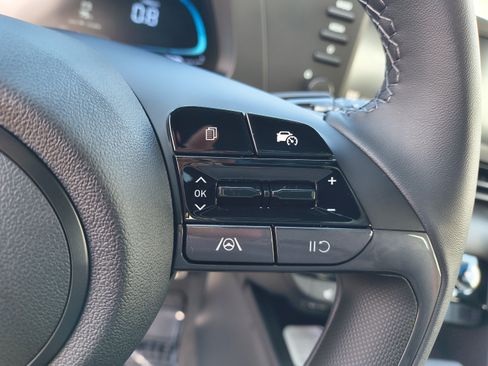 New 2026 Hyundai Elantra SEL Sport FWD image 29
