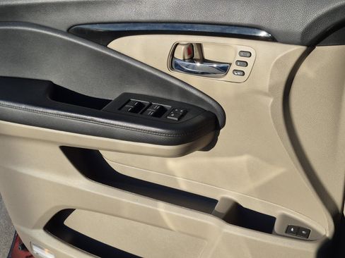 Used 2022 Honda Pilot Elite image 25