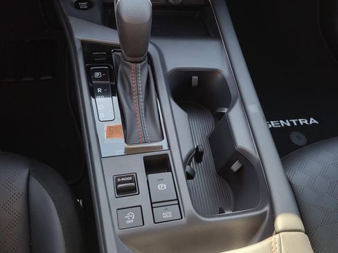 New 2026 Nissan Sentra SR image 25