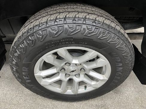 Used 2024 Chevrolet Silverado 1500 RST image 14