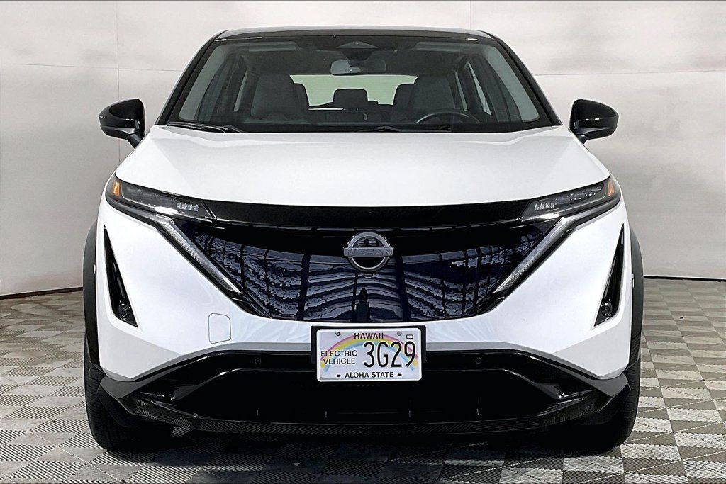 Used 2023 Nissan Ariya FWD image 2
