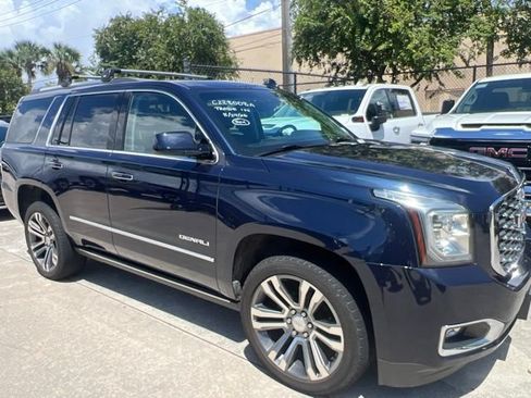 Used 2019 GMC Yukon Denali w/ Denali Ultimate Package AWD/4WD image 2
