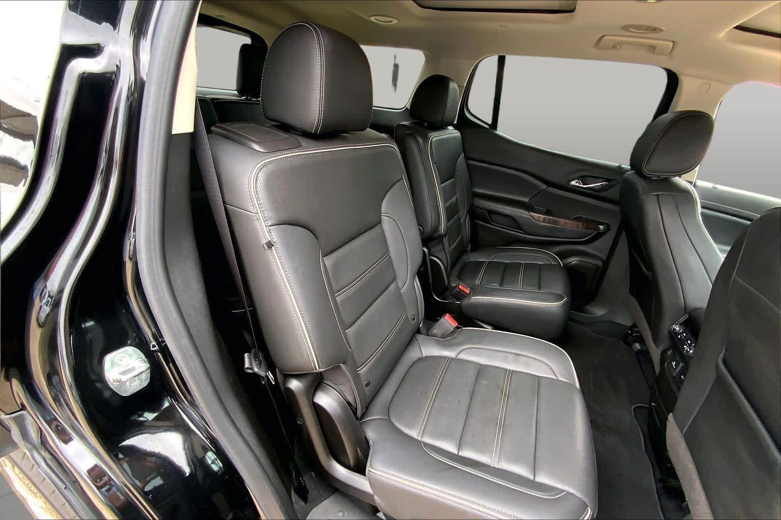Used 2023 GMC Acadia Denali w/ Black Diamond Edition AWD/4WD image 18
