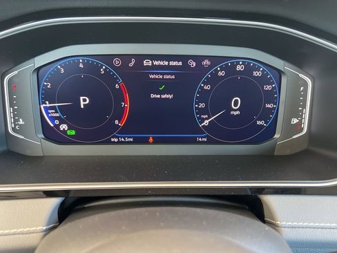 New 2025 Volkswagen Jetta SEL image 15