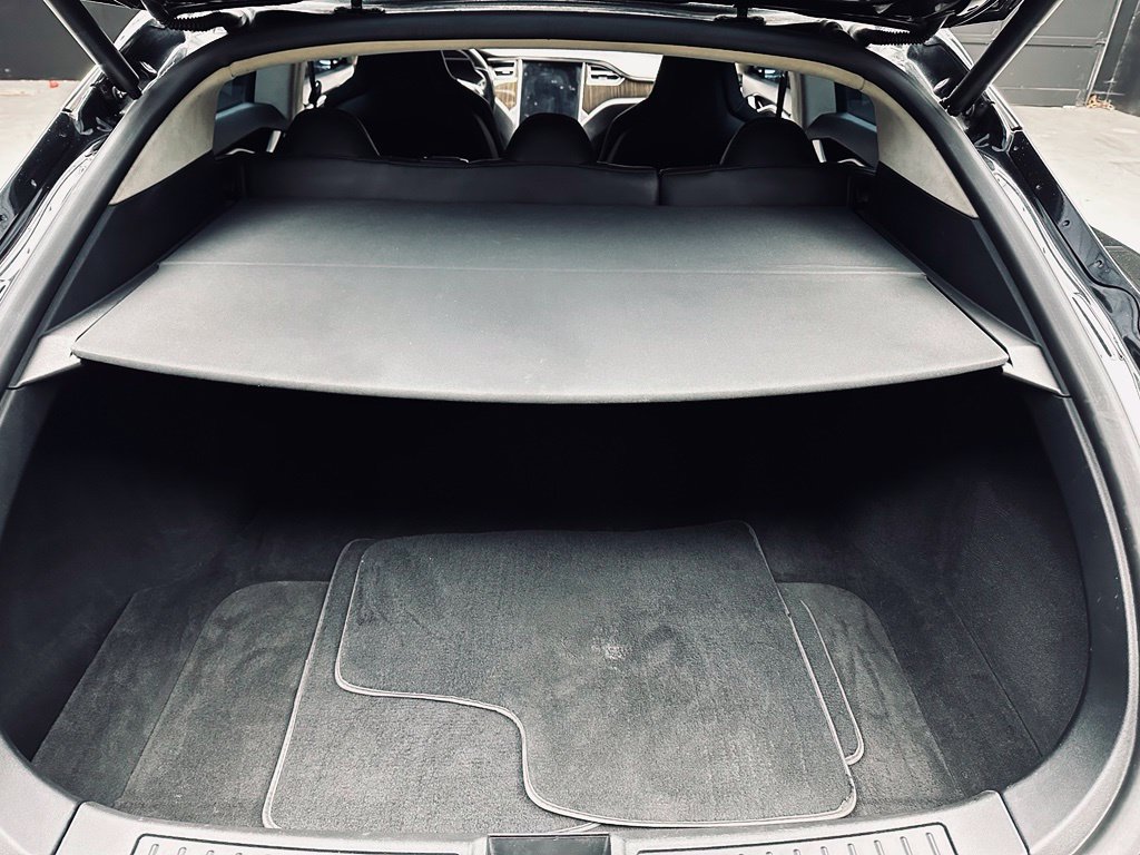 Used 2013 Tesla Model S Performance RWD image 41