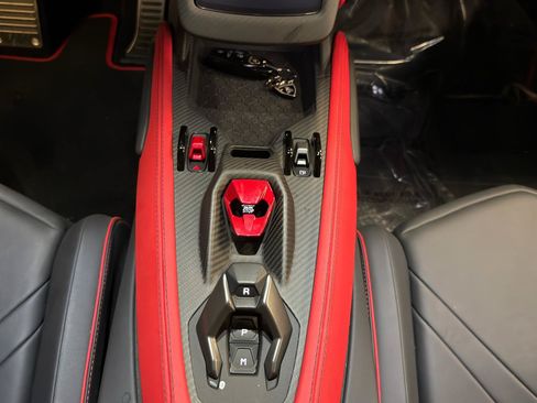 Used 2024 Lamborghini Revuelto AWD/4WD image 33