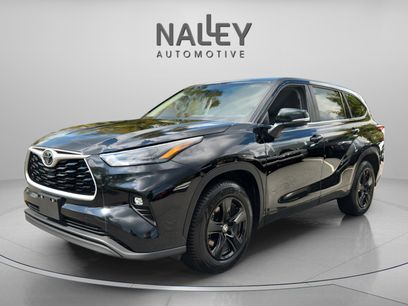 Certified 2023 Toyota Highlander LE