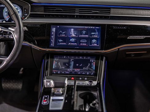 Used 2024 Audi A8 L 3.0T image 40