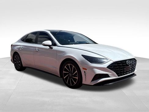 Used 2021 Hyundai Sonata Limited w/ Cargo Package FWD image 1