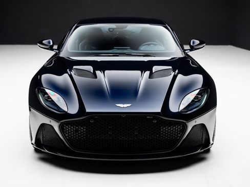 Used 2019 Aston Martin DBS Superleggera image 5