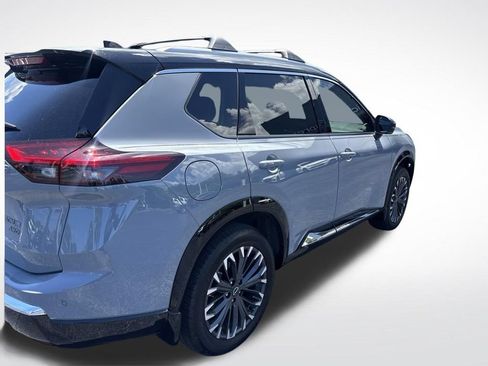 Certified 2026 Nissan Rogue Platinum w/ Platinum Premium Package AWD/4WD image 11
