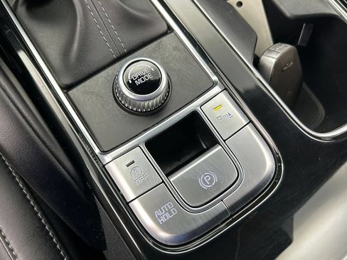 Used 2024 Kia Telluride S FWD image 31