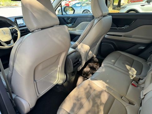 Used 2021 Lincoln Corsair Reserve w/ Equipment Group 201A image 29