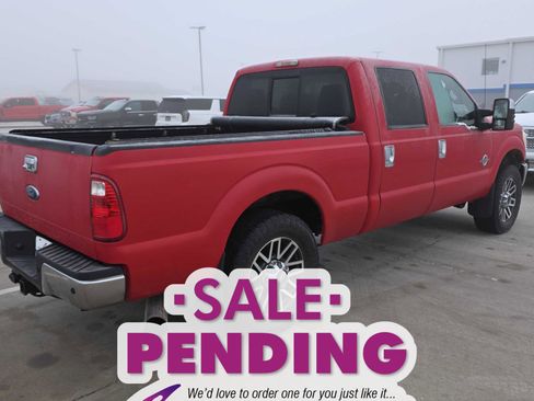 Used 2011 Ford F250 Lariat w/ Lariat Interior Pkg image 8