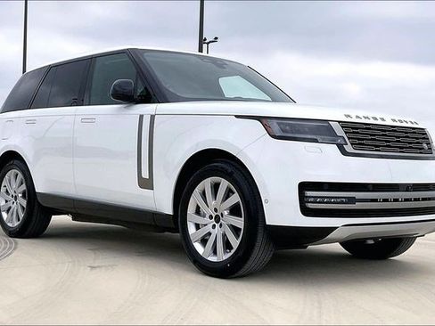 New 2026 Land Rover Range Rover SE AWD/4WD image 2