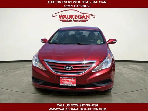 Used 2014 Hyundai Sonata GLS w/ Popular Equipment Group 2 FWD image 2