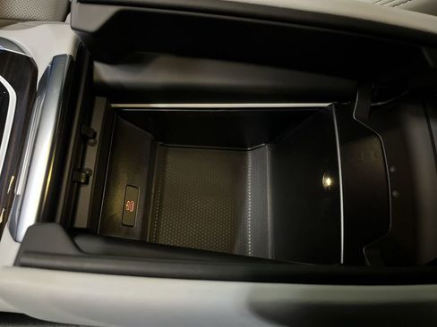 New 2026 BMW X5 xDrive50e w/ Premium Package image 21