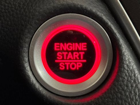 Used 2018 Honda Accord EX image 21