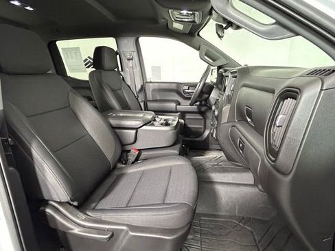 Used 2023 Chevrolet Silverado 1500 Custom Trail Boss AWD/4WD image 8