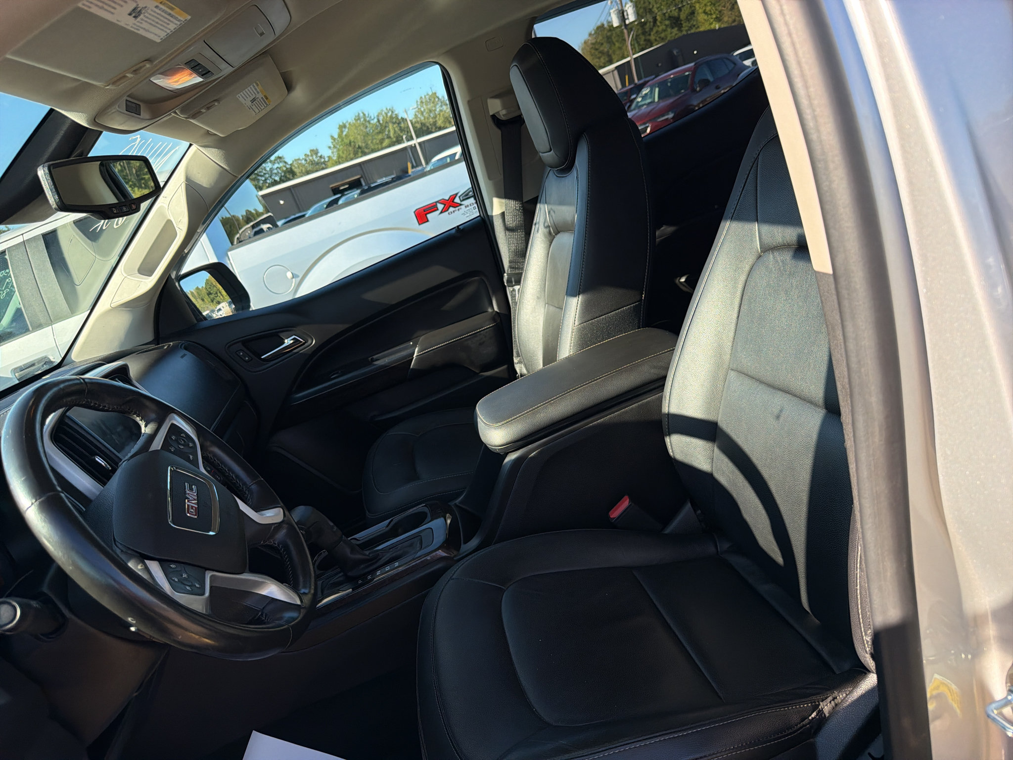 Used 2016 GMC Canyon SLT w/ Driver Alert Package AWD/4WD image 9
