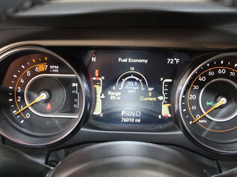 Used 2021 Jeep Wrangler Unlimited Sport AWD/4WD image 33