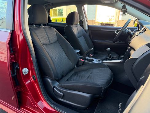 Used 2017 Nissan Sentra SR Turbo FWD image 20