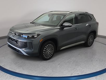 Used 2025 Volkswagen Tiguan S w/ 18" Wheel Package