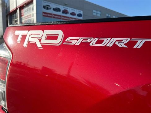 Certified 2022 Toyota Tacoma TRD Sport image 22