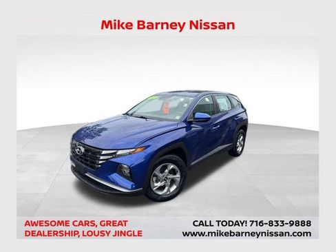 Used 2023 Hyundai Tucson SE image 1