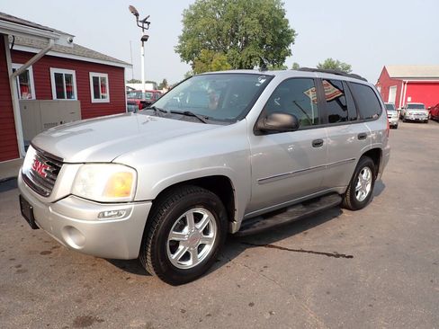 Used 2008 GMC Envoy SLE w/ Sun And Sound Package AWD/4WD image 3