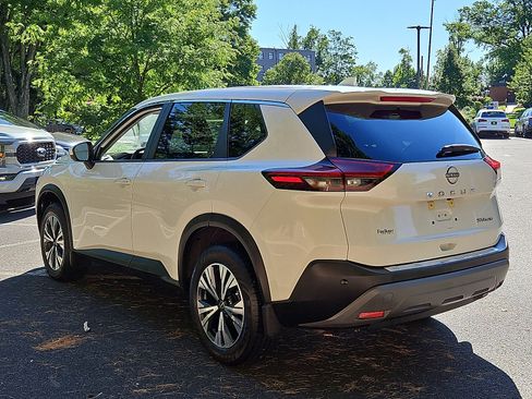 Certified 2023 Nissan Rogue SV AWD/4WD image 4