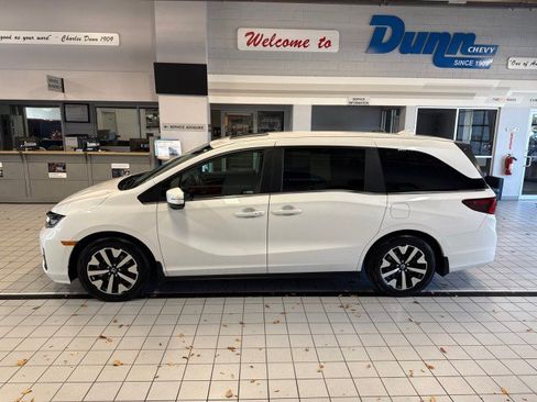 Used 2026 Honda Odyssey EX-L image 6