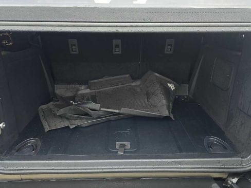 Used 2025 Ford Bronco Badlands image 16