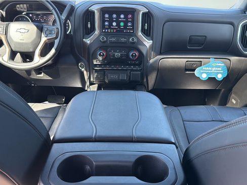 Used 2023 Chevrolet Silverado 2500 High Country w/ Technology Package AWD/4WD image 29