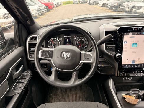 Used 2023 RAM 2500 Big Horn w/ Night Edition AWD/4WD image 11