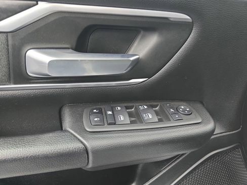 Used 2022 RAM 1500 Big Horn AWD/4WD image 22