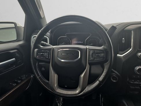 Used 2021 GMC Sierra 1500 Denali w/ Denali Ultimate Package AWD/4WD image 13
