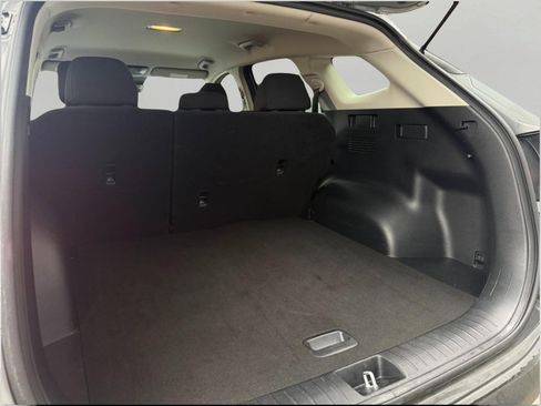 Certified 2025 Kia Sportage LX image 15