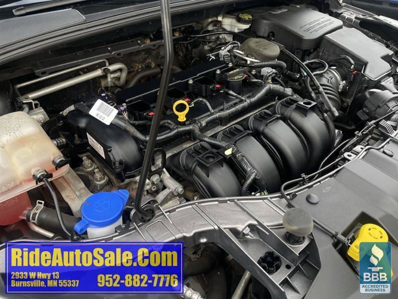 Used 2013 Ford Focus SE w/ SE Winter Pkg FWD image 22
