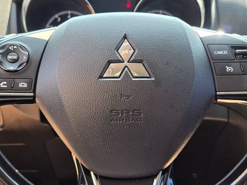 Used 2017 Mitsubishi Outlander Sport SE FWD image 29