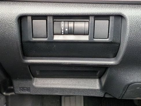 Used 2025 Subaru Impreza 2.0i AWD/4WD image 18