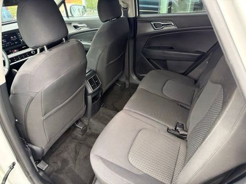 Certified 2023 Kia Sportage LX FWD image 16