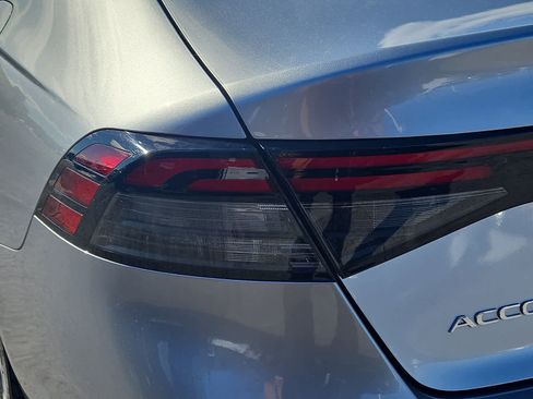 Used 2025 Honda Accord LX image 11