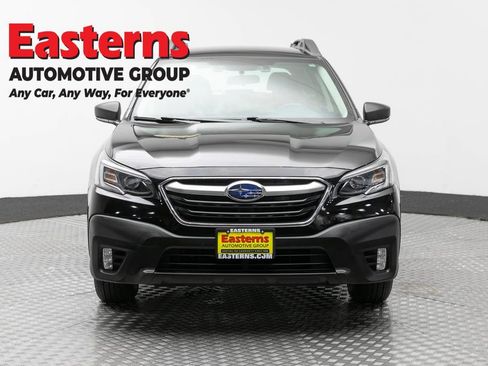 Used 2022 Subaru Outback 2.5i AWD/4WD image 2