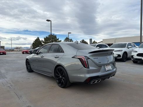 Used 2024 Cadillac CT4 V w/ LPO, ONYX Package image 6