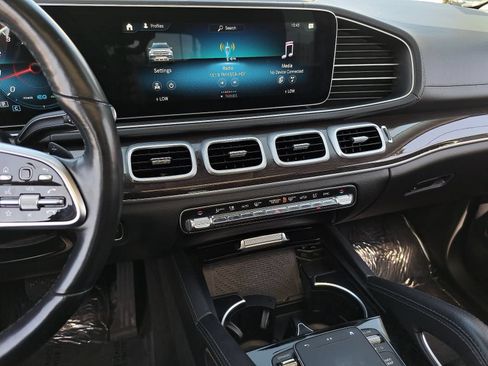Used 2023 Mercedes-Benz GLS 450 4MATIC image 22