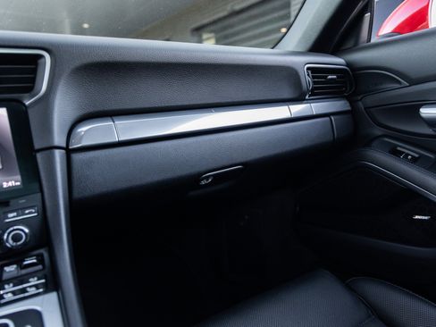 Certified 2017 Porsche 911 Carrera image 31