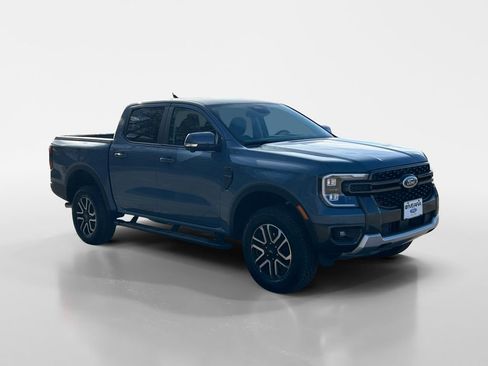 New 2025 Ford Ranger Lariat w/ FX4 Off-Road Package image 36