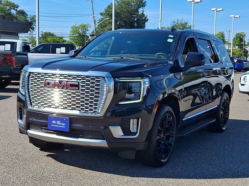 Used 2024 GMC Yukon Denali w/ Max Trailering Package AWD/4WD image 4
