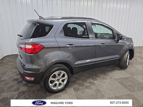 Used 2020 Ford EcoSport SE image 3